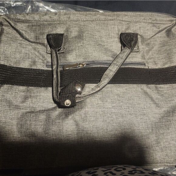 Multifunctional Amazing Solid Nylon Bag, Large Capacity Shoulder Bag. NEW NWT - Picture 12 of 16